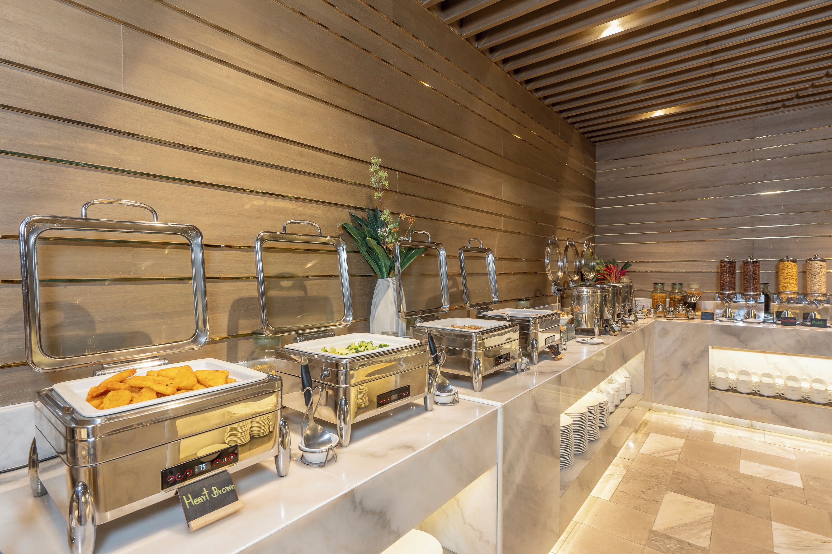 daily buffet breakfast (thb 250 per person)