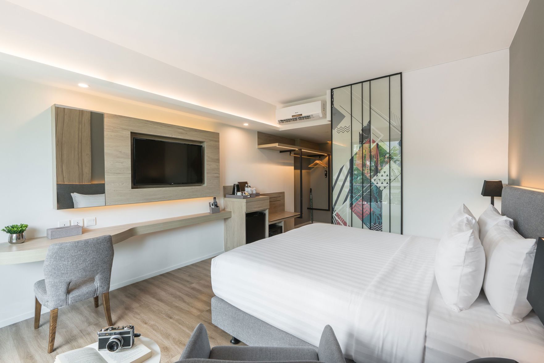 高級寝具、セーフティボックス (室内)、客室ごとに異なる装飾、客室ごとに異なるインテリア