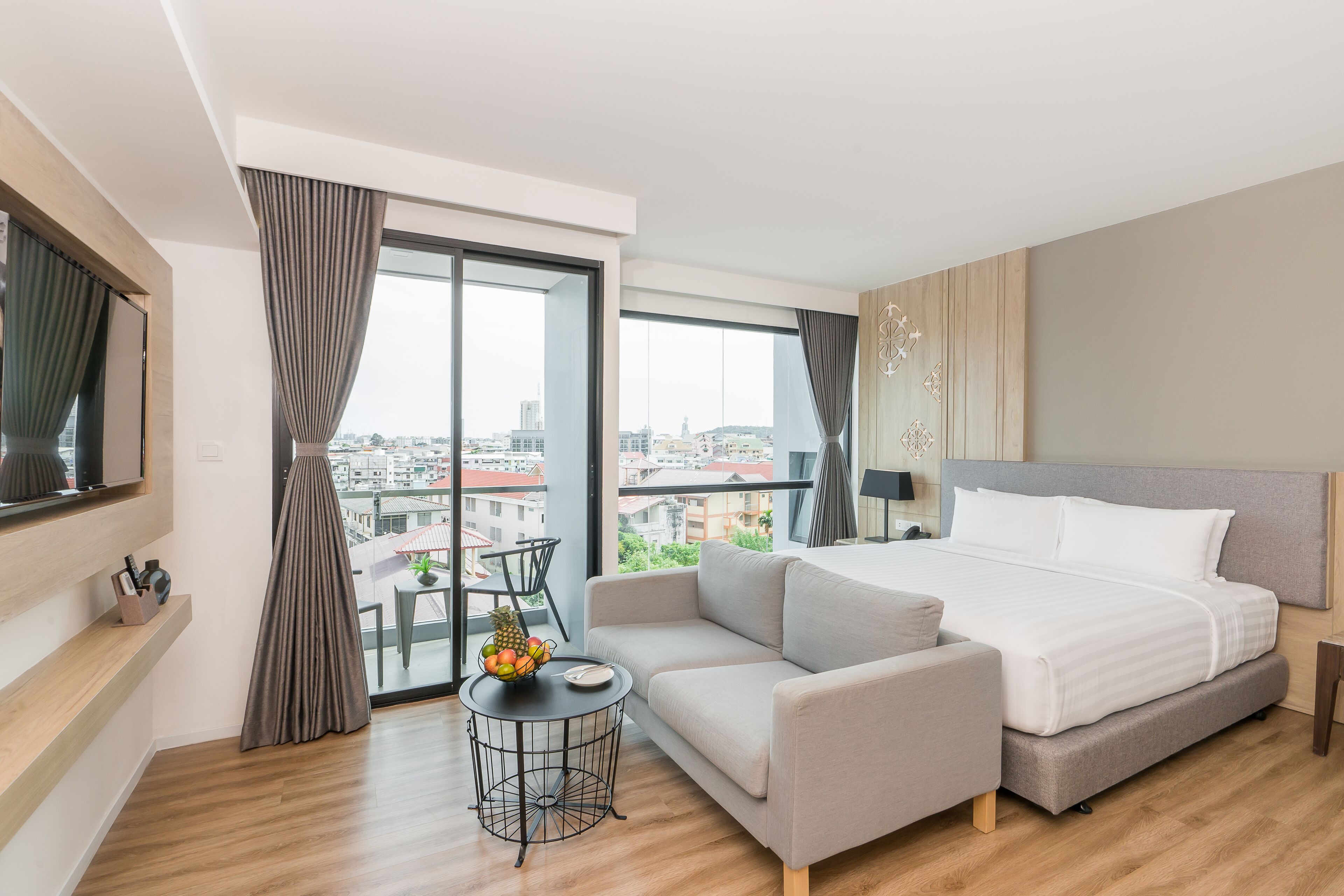 grand deluxe room | 1 bedroom, premium bedding, in-room safe, individually decorated