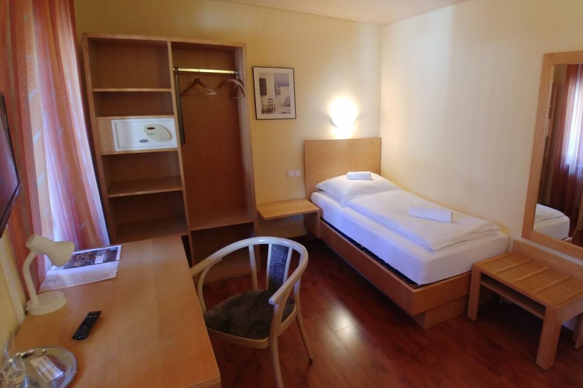Kamar Single Deluks, kamar mandi pribadi | Wi-Fi gratis dan seprai linen
