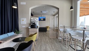 Lobby sitting area - Alua Village Fuerteventura (Pajara)