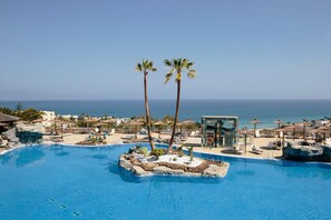 Outdoor pool - Alua Village Fuerteventura (Pajara)