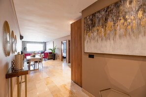 Suite exécutive | 1 chambre, draps en coton égyptien, literie de qualité, minibar