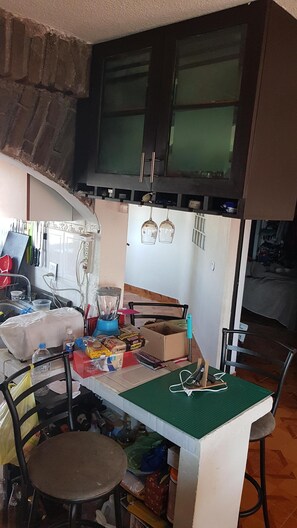 Dining - Shared Room for travelers in Exchange to study in Unam (Pedregal de Santo Domingo)
