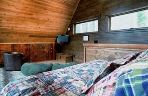 3 quartos, acesso à internet, roupa de cama
