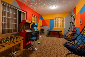 Game room - Luxury Villa Escape in Ocho Rios, Jamaica | Chef, Butler,Pool, Beach, OceanView (Tower Isle)