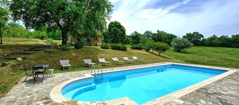 Villa Gualchiere - Feriehus med basseng nær San Casciano dei Bagni i Toscana