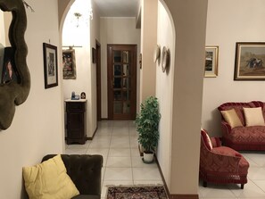 Interior - La Casa di Fausto (Cesaro)