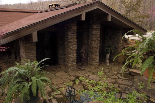 Azalea Falls Lodge - Upper Buffalo River Ozark Getaway
