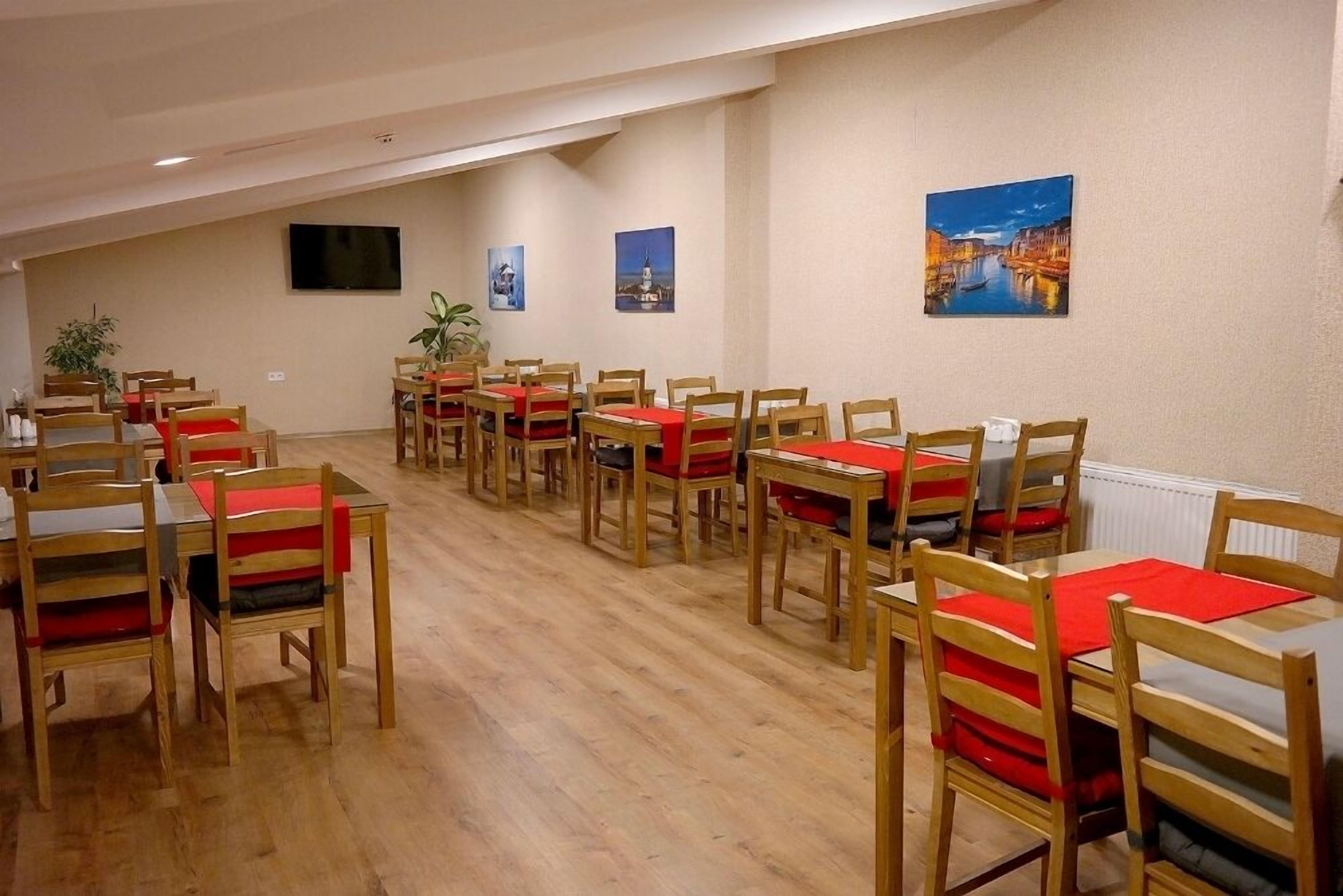 Tägliches inbegriffenes Frühstücksbuffet