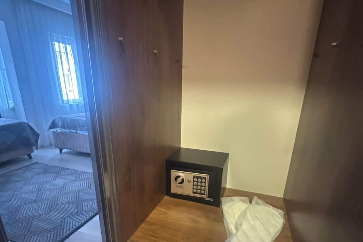 1 camera, Wi-Fi gratuito, lenzuola