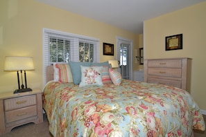 3 slaapkamers, een bureau, gratis wifi, beddengoed