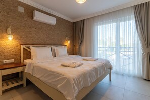 Deluxe Double Room | Premium bedding, minibar, in-room safe, blackout drapes - Hotel Dalyance (Ortaca)