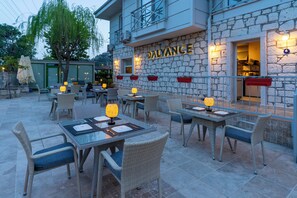 Breakfast, lunch and dinner served - Hotel Dalyance (Ortaca)
