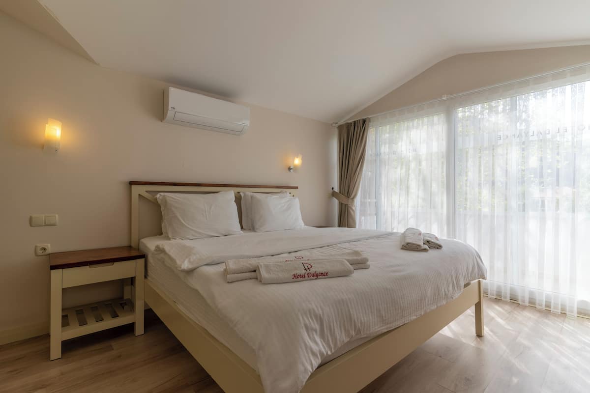 Appartamento Deluxe | 2 camere, biancheria da letto di alta qualità, minibar