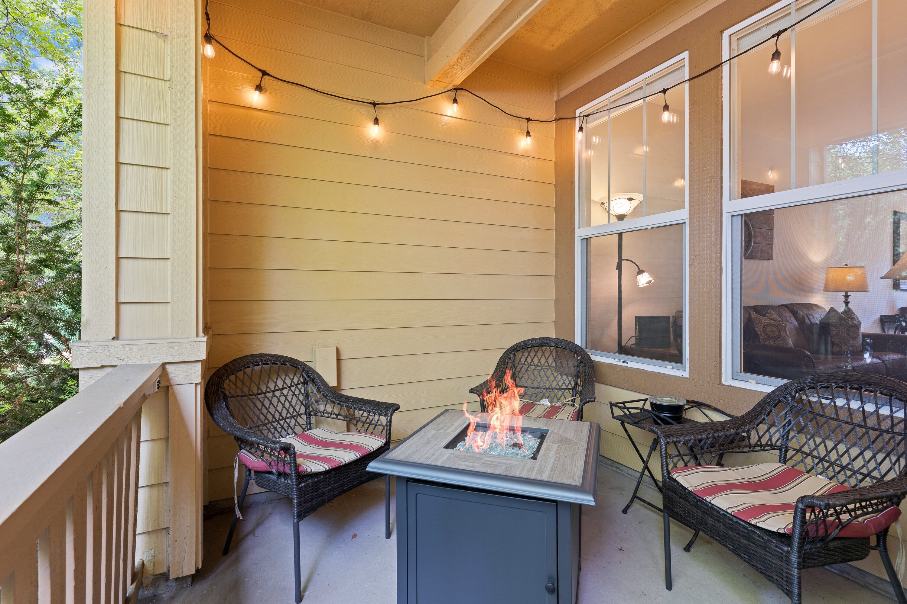 Townhome, 2 Bedrooms | Property grounds