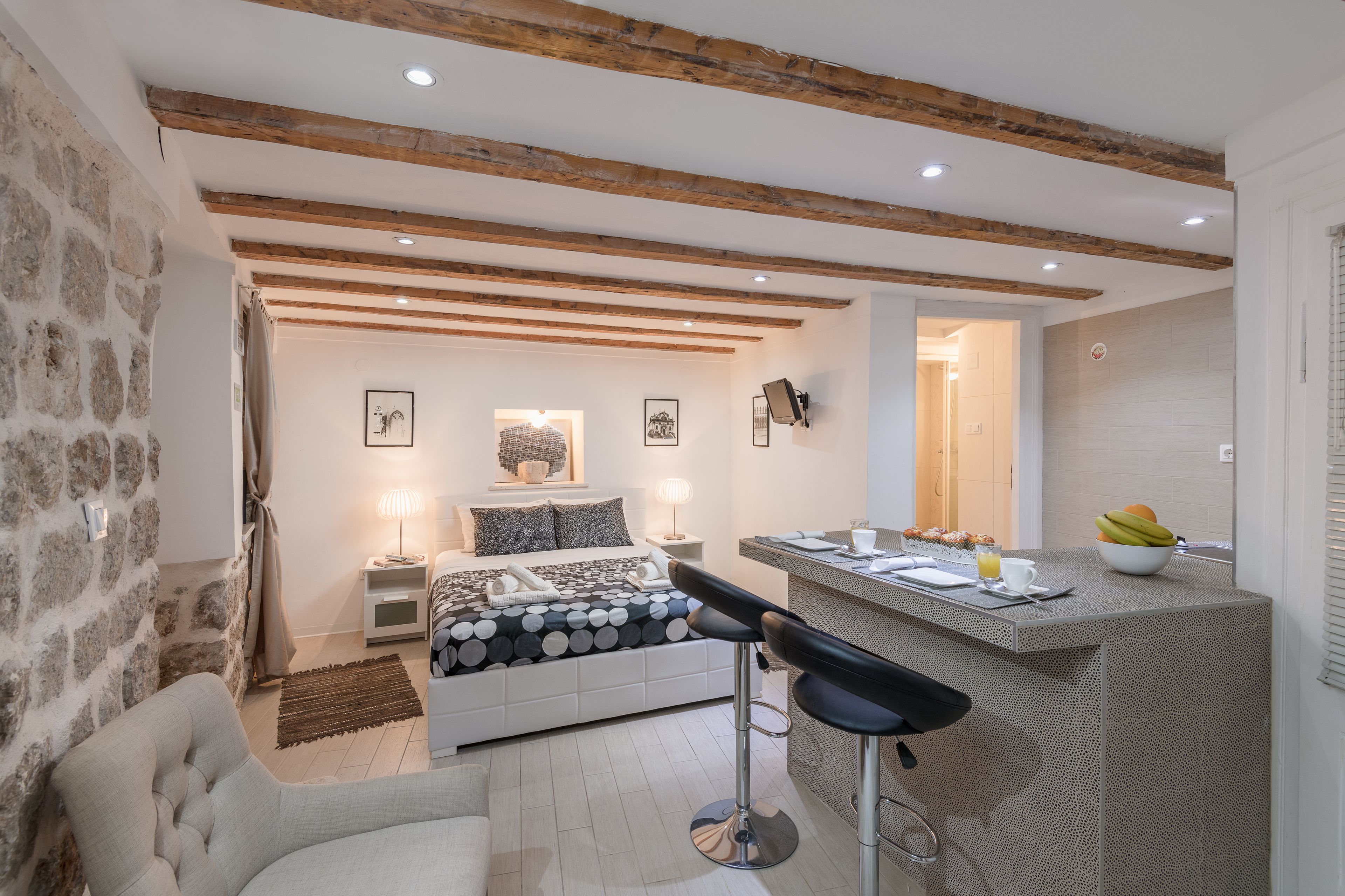 Appartement, 1 grand lit | Matelas Select Comfort, bureau, Wi-Fi gratuit, décoration personnalisée