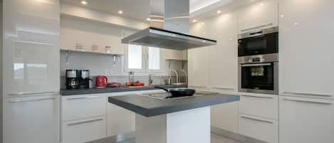 Villa | Private kitchen