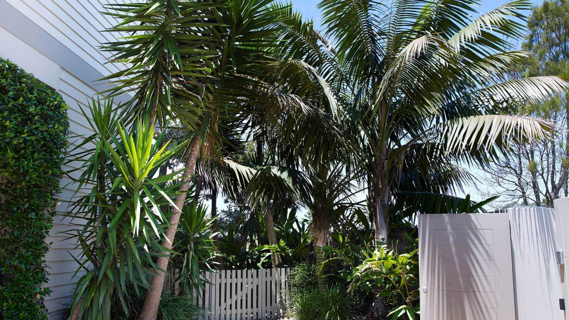 Water And Waves by Contemporary Hotels — image 28