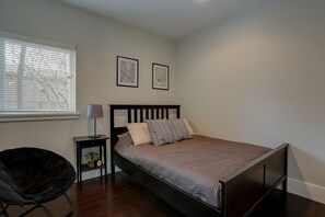 3 bilik tidur, seterika/papan seterika, Wi-fi percuma, cadar katil 