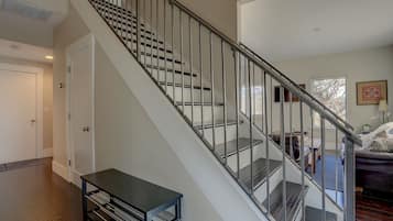 House, 3 Bedrooms | Interior