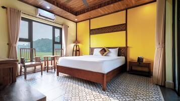 Panoramic-Doppelzimmer (with View) | Hochwertige Bettwaren, Zimmersafe, Schreibtisch