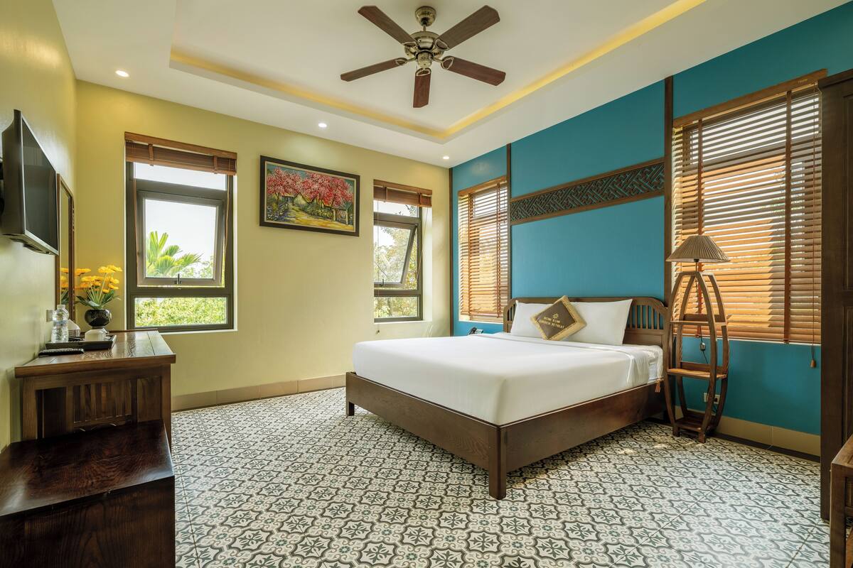 Chambre Double Supérieure | Literie de qualité supérieure, coffres-forts dans les chambres, bureau