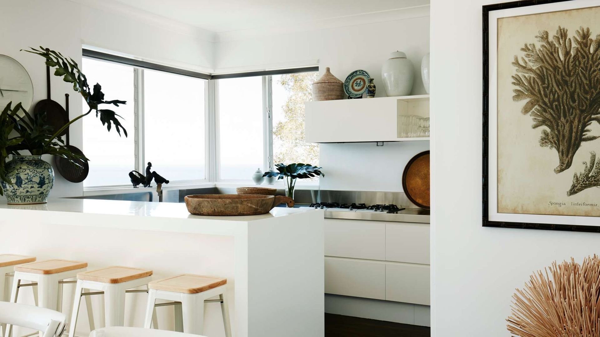 Pacific Blue by Contemporary Hotels — image 12