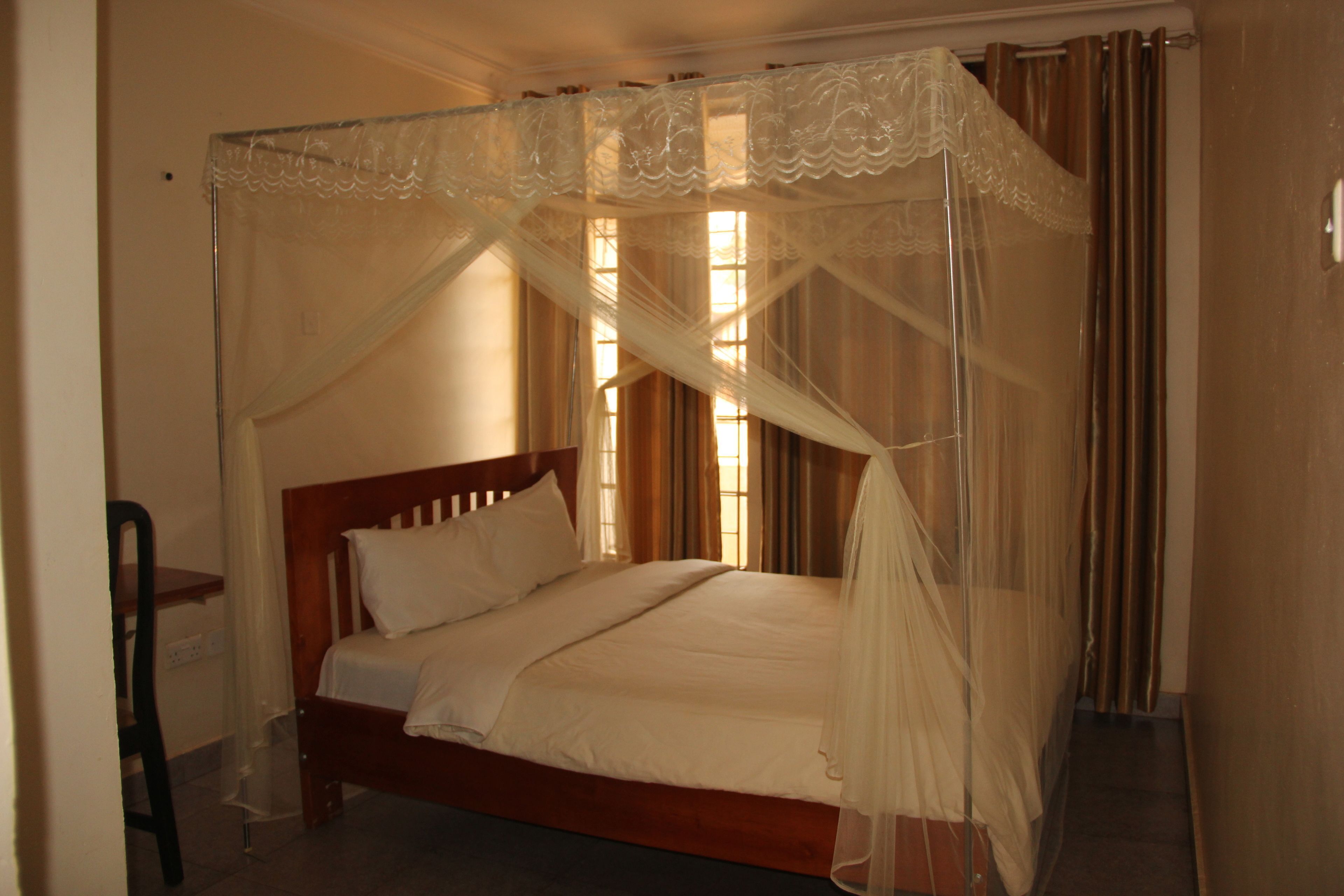 Desk, iron/ironing board, rollaway beds, bed sheets