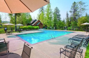 Piscine couverte