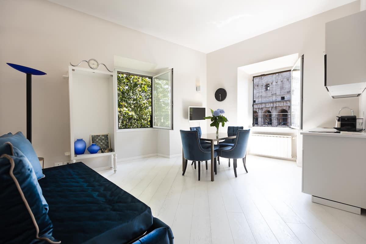 Exclusive Apartment, 1 Bedroom, City View | Living area | Flat-screen TV, DVD player