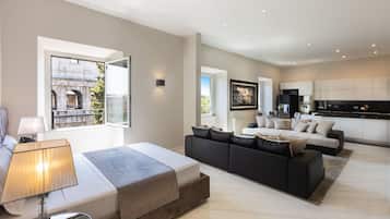 Luxury Apartment, 1 Bedroom, City View, Tower | 4 bilik tidur, cadar kapas Mesir, peralatan tempat tidur premium, meja