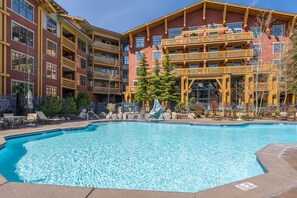 Beheizter Pool