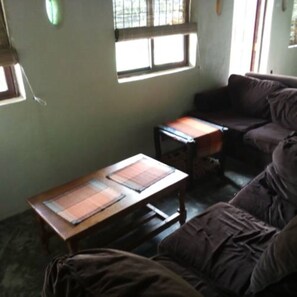 غرفة المعيشة