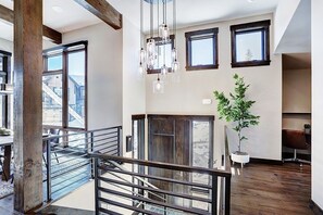 Interior - Wintours Leap 4 Bedroom Townhouse by RedAwning (Breckenridge)