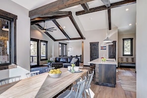 House, 3 Bedrooms | Interior