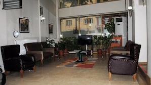 Lobby sitting area - Acelya Hotel (Bursa)