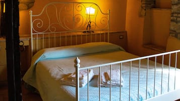 Departamento, 1 habitación, vista al jardín | Cortinas blackout, wifi gratis y ropa de cama