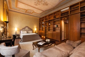 Apartment, 3 Bedrooms - Prestigious Apartment Piazza Navona (Rome)