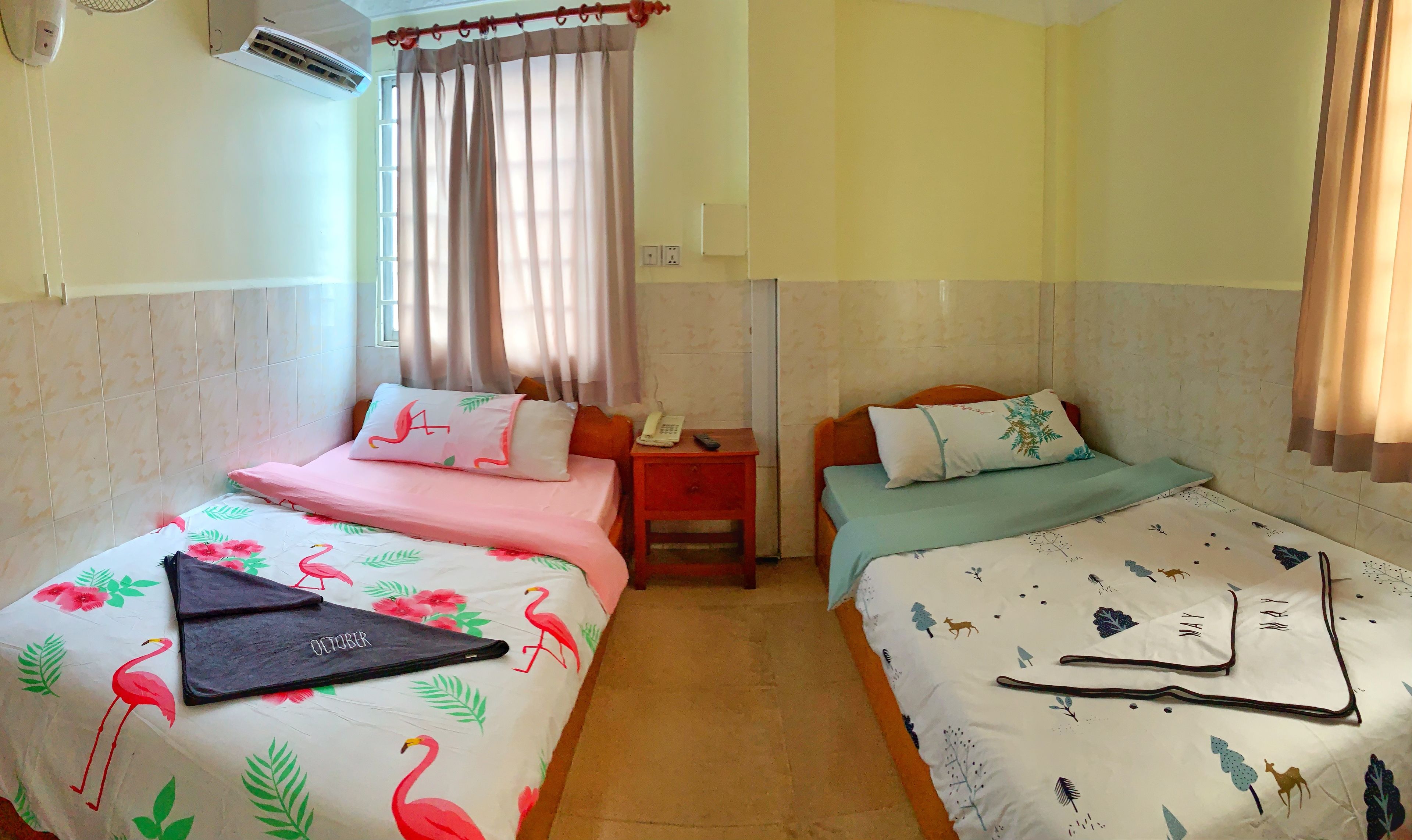 romantic twin room, 1 bedroom | premium bedding, individually decorated, individually furnished