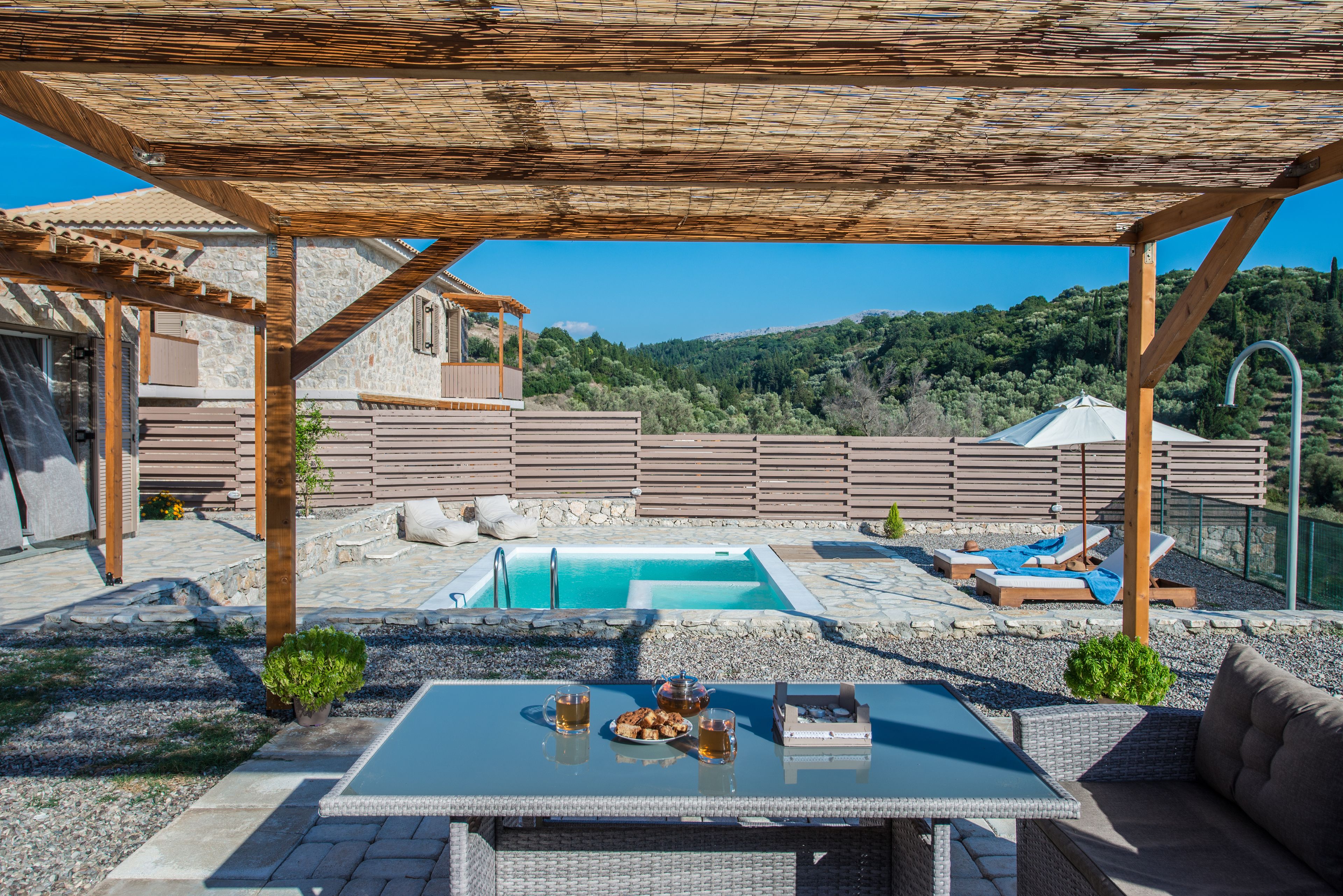 Villa, piscine privée, rez-de-chaussée | Terrasse/Patio