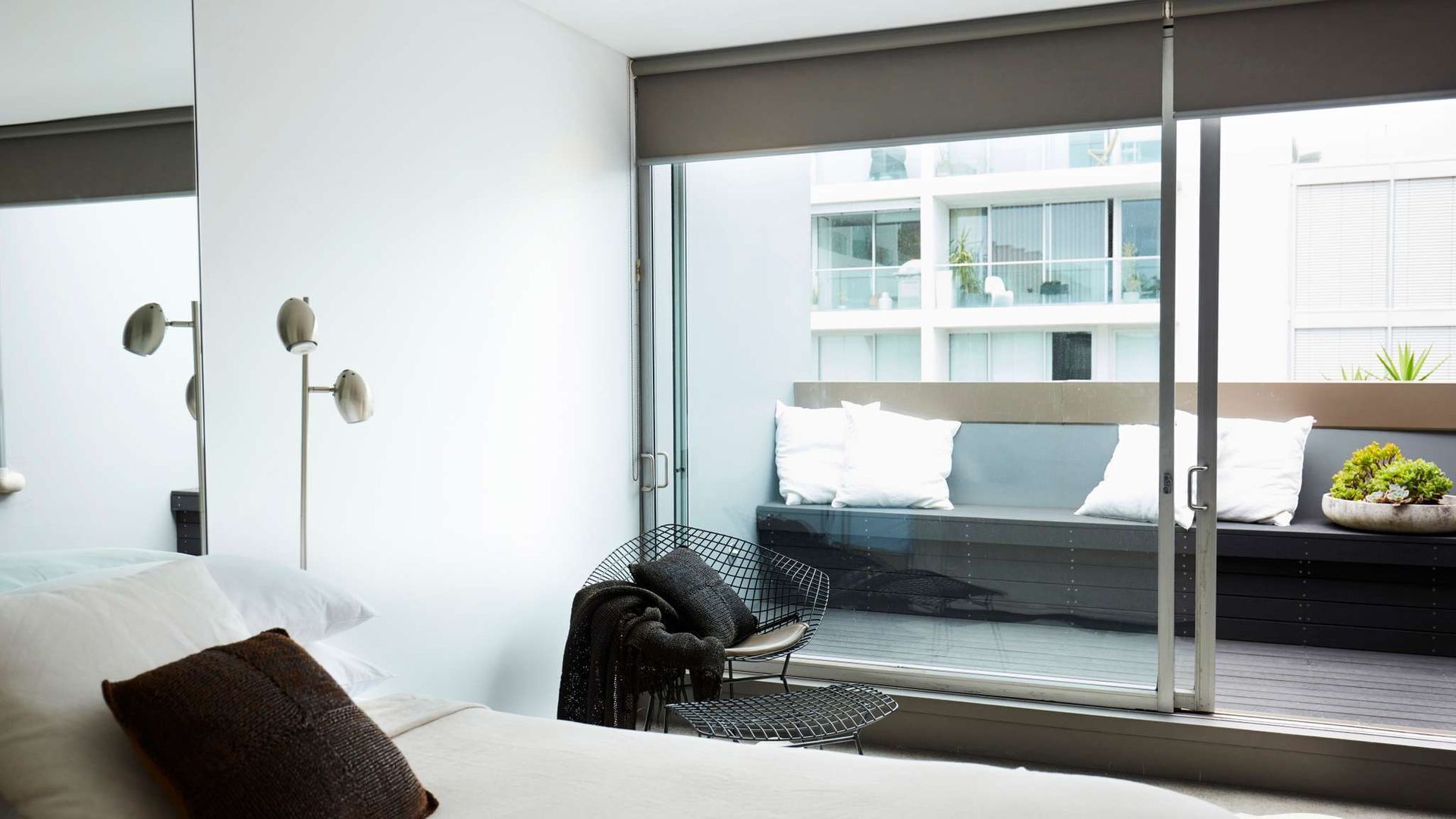 Apartment One by Contemporary Hotels is the quintessential glamorous Darlinghurst apartment for thos — image 13