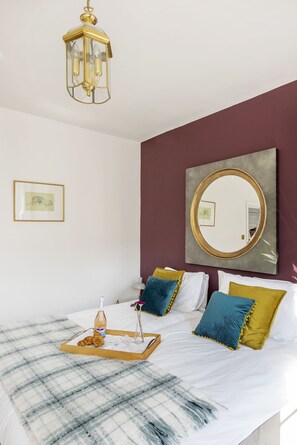 Apartment | Premium bedding, free WiFi, bed sheets - Duke Street City Center Apartment (Bath)