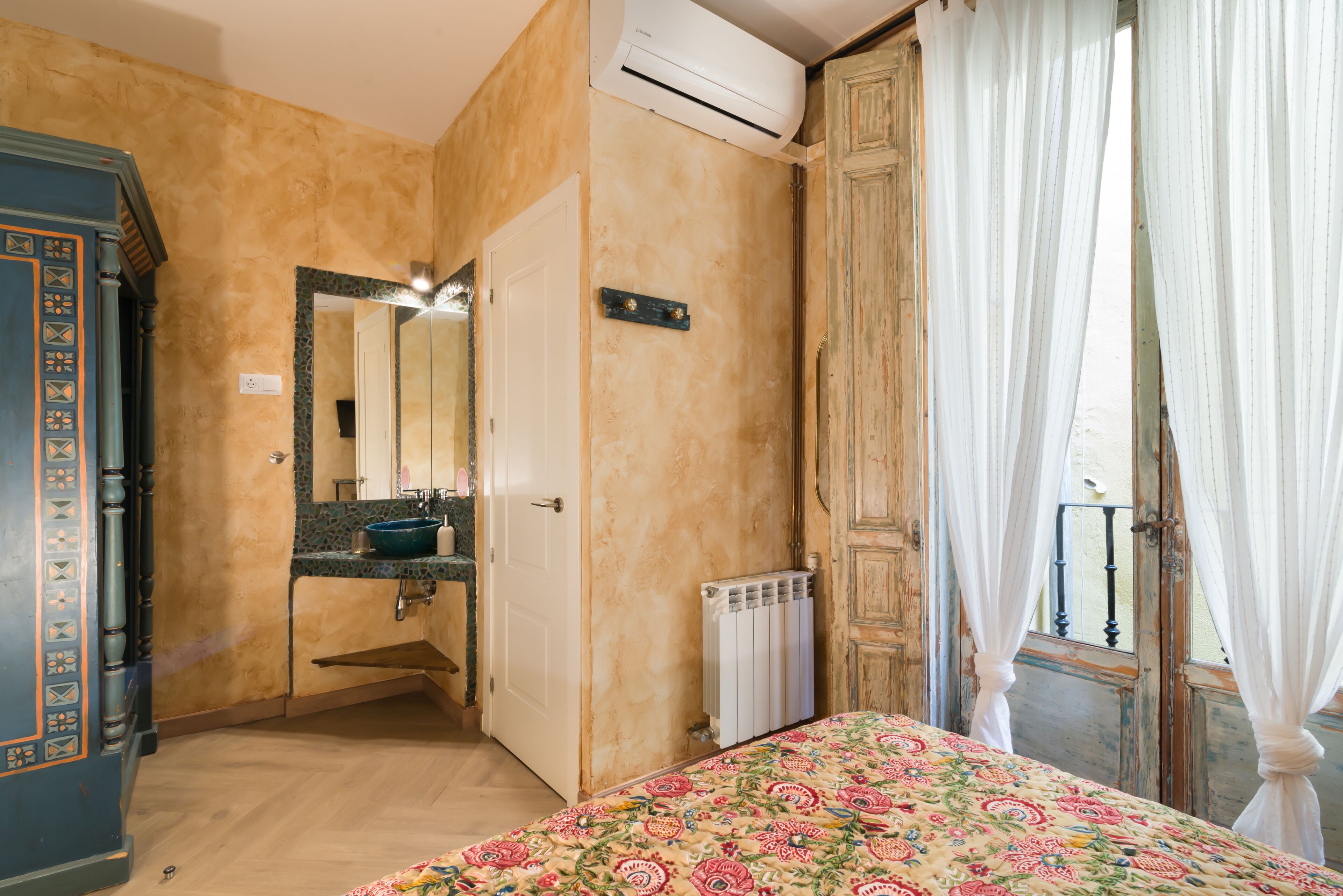 Foto - Hostal Artistic B&B