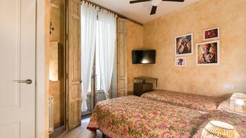 Economy Double or Twin Room | Premium bedding, down comforters, memory foam beds, minibar