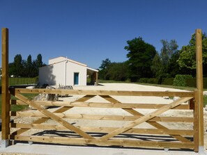 Enceinte de lâhĂ©bergement