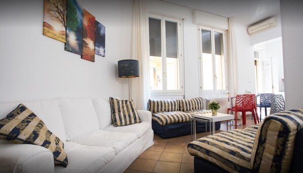 Interior - Le Camere di Porta San Felice Self check-in (Bologna)