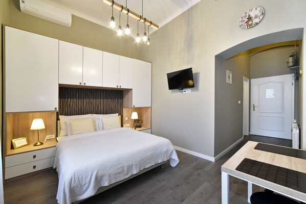 شقة سوبيريور | بديكورات فريدة لكل غرفة وطراز فريد لكل وحدة ومكتب