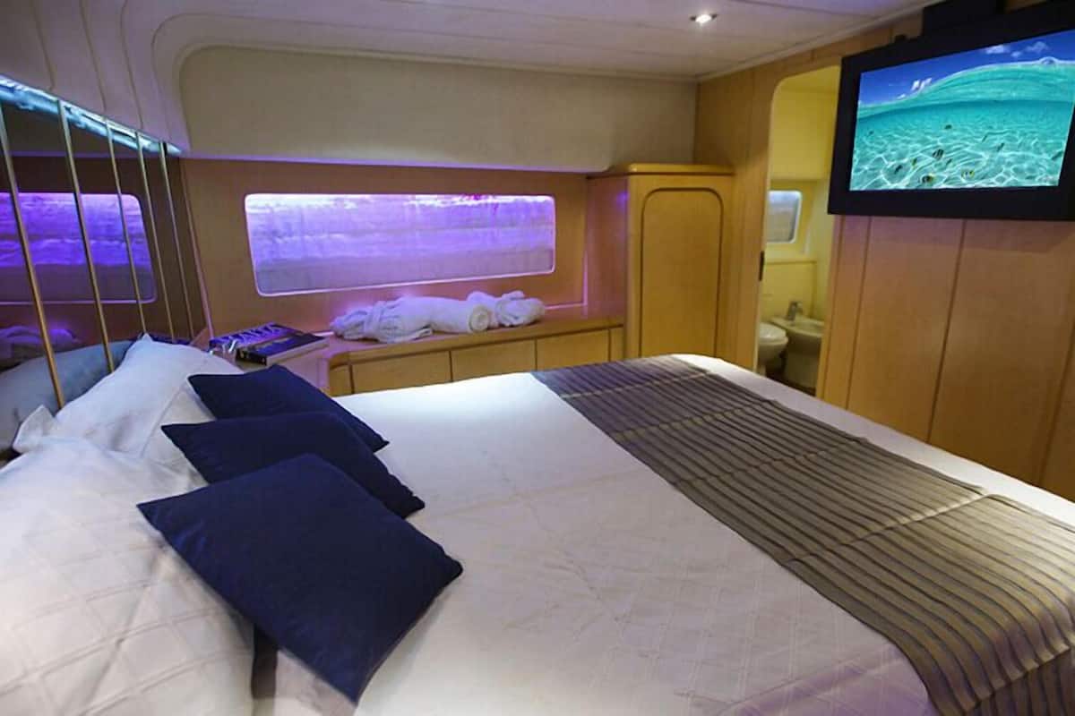 Chambre Luxe (MASTER BEDROOM)