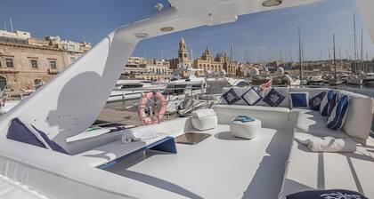 Riti Yacht